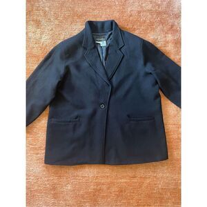 REQUIREMENTS WOMAN
Jacket  blazer 18W
100% PURE NEW WOOL WOOLMARK